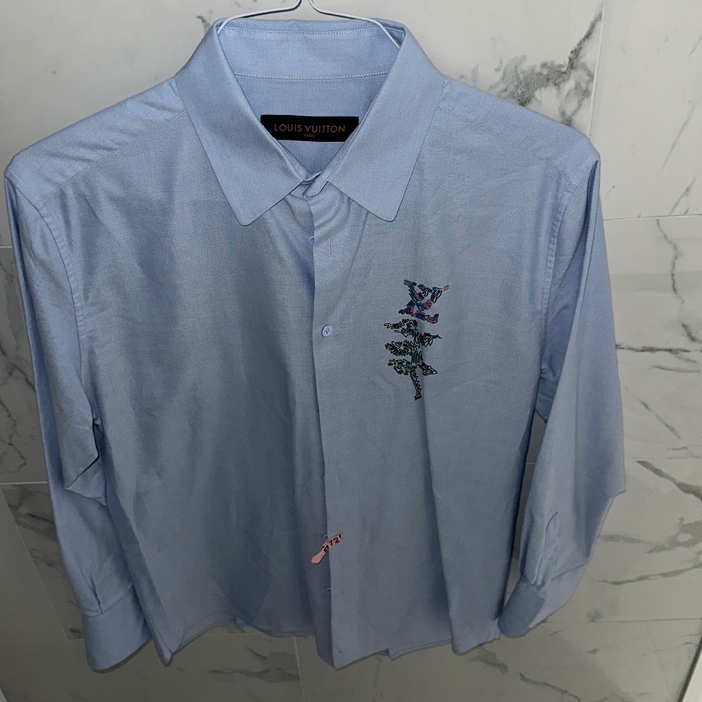 Men’s Louis Vuitton, dress shirt